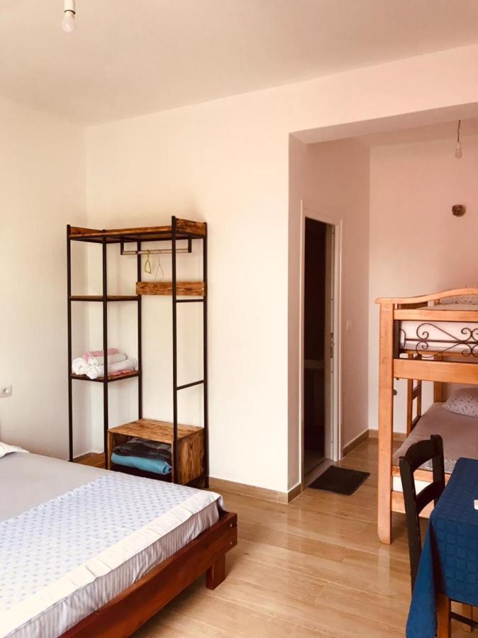 Tropikal Freskia Bunec Saranda Extérieur photo