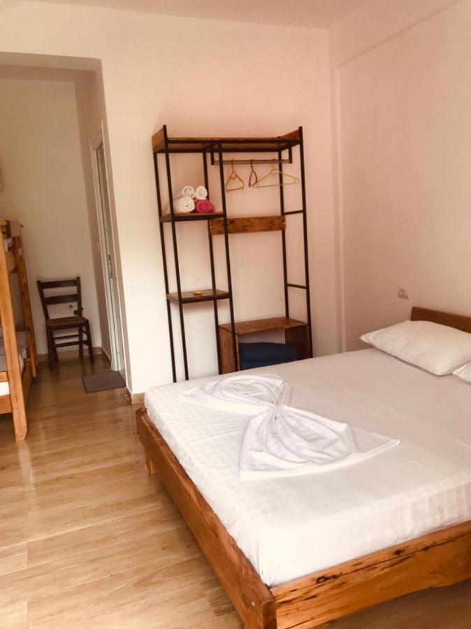 Tropikal Freskia Bunec Saranda Extérieur photo