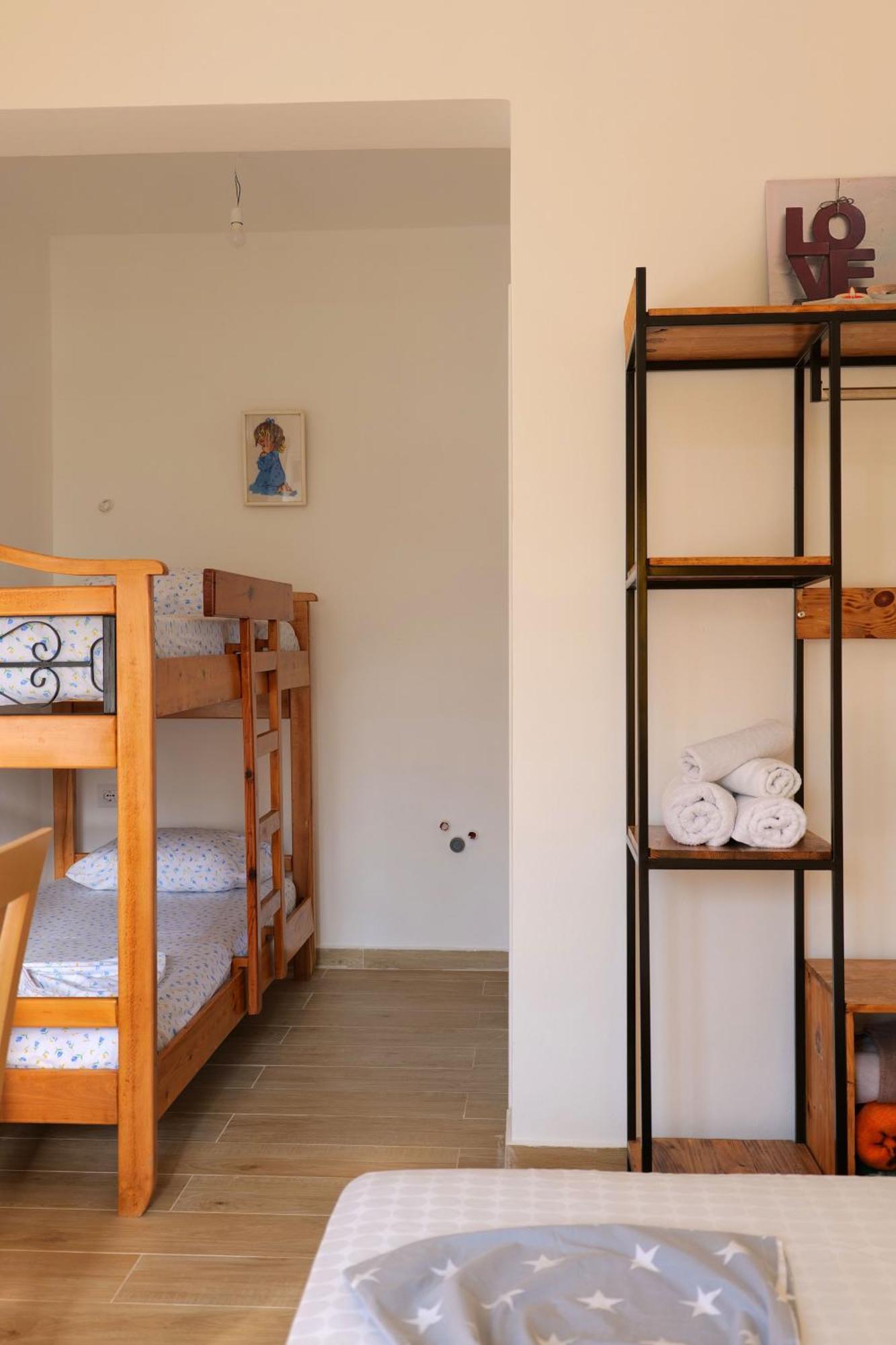 Tropikal Freskia Bunec Saranda Extérieur photo
