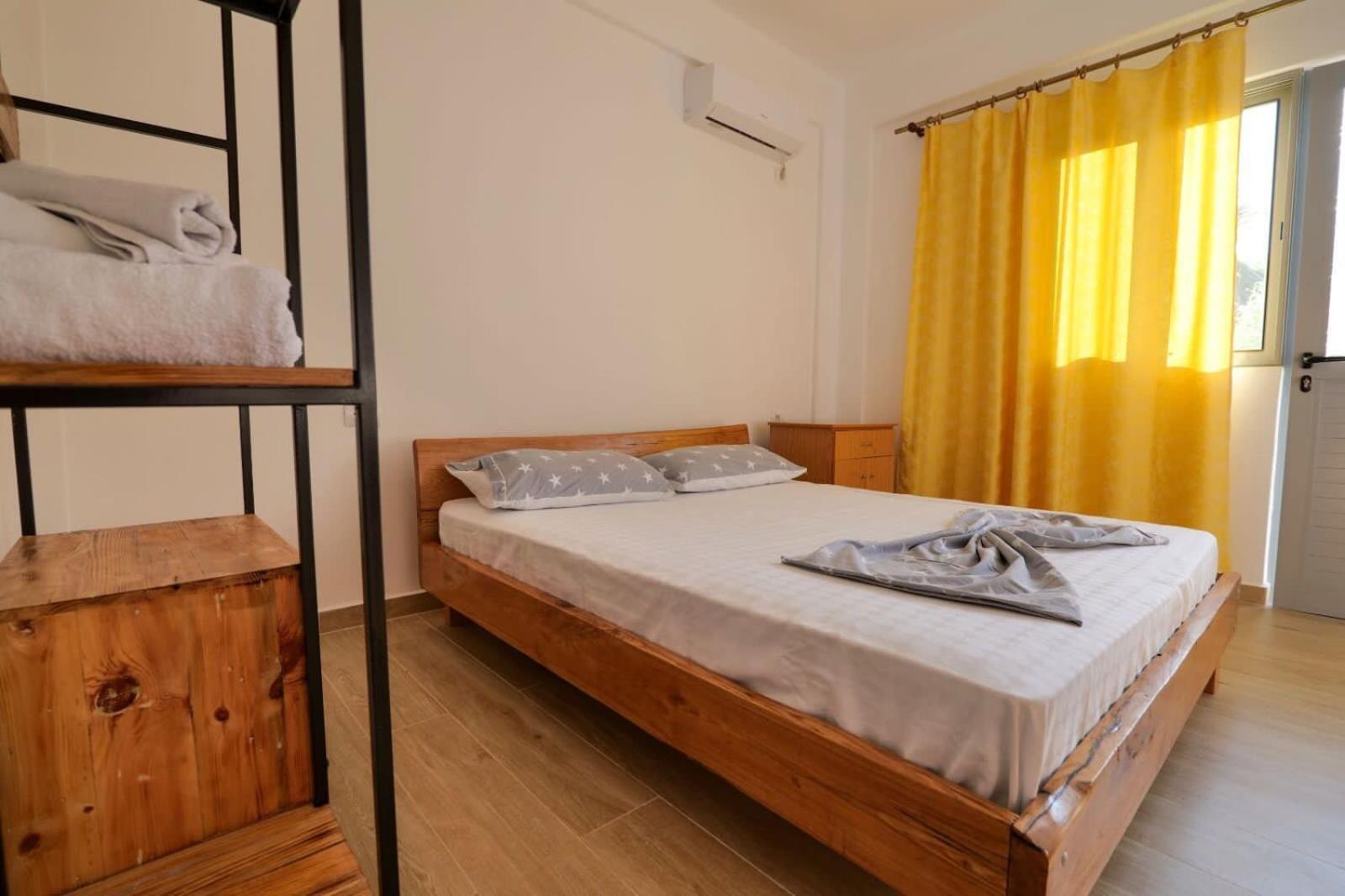 Tropikal Freskia Bunec Saranda Extérieur photo